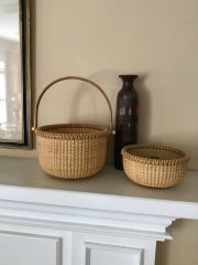Two baskets on the mantel